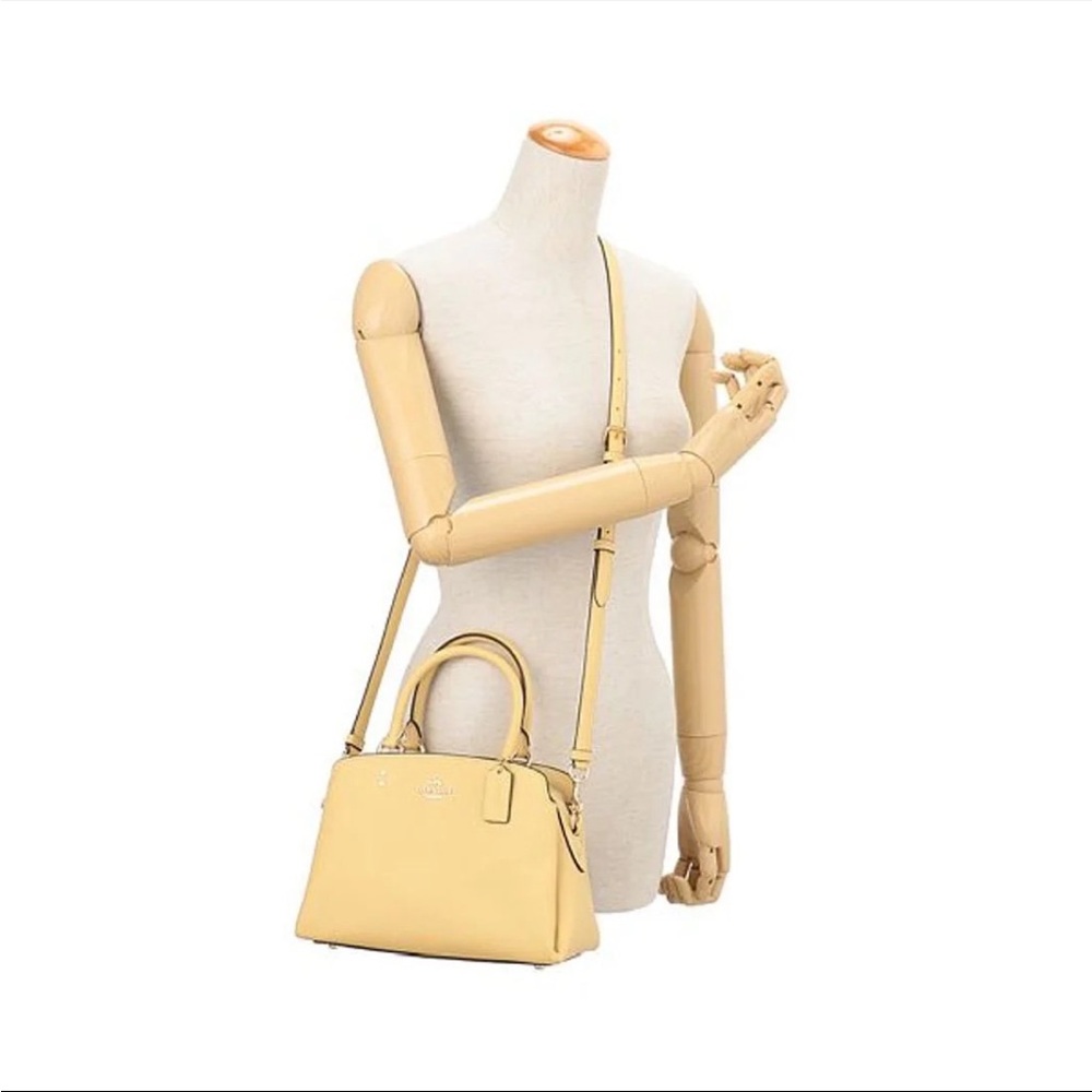 Coach 91146 Mini Lillie Leather Carryall In Vanilla Cream - Picture 4 of 8